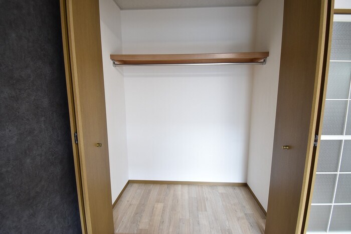 物件内観写真9　(クローゼット)