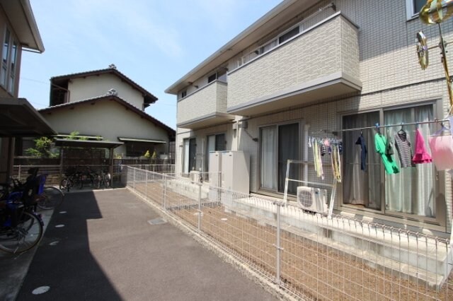 物件内観写真20　(建物南側)