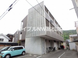 コーポ室町外観写真