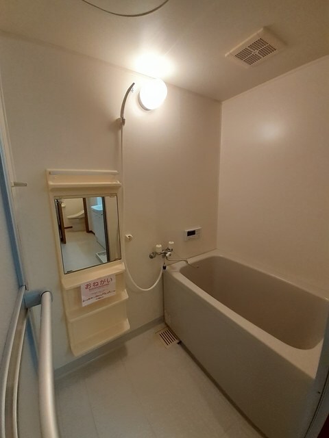 物件内観写真5　(バス／シャワールーム等)