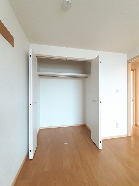物件内観写真10　(収納)