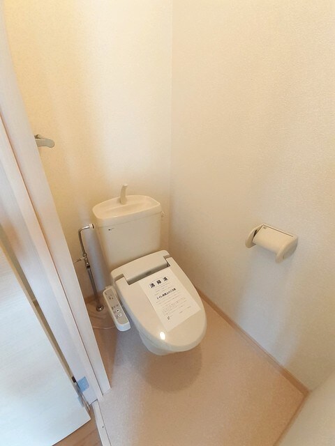 物件内観写真6　(トイレ)