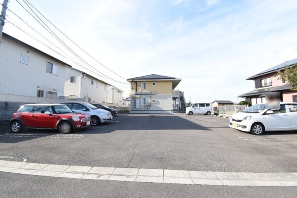 駐車場(駐車場)
