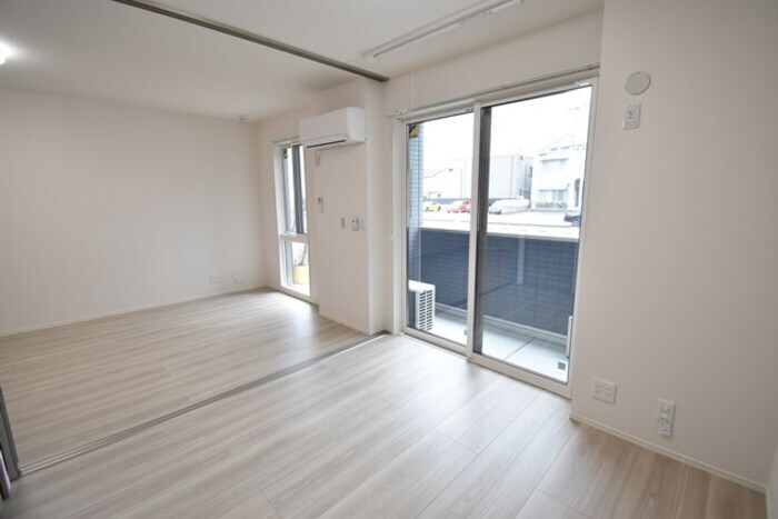 物件内観写真9　(洋室４．５帖)