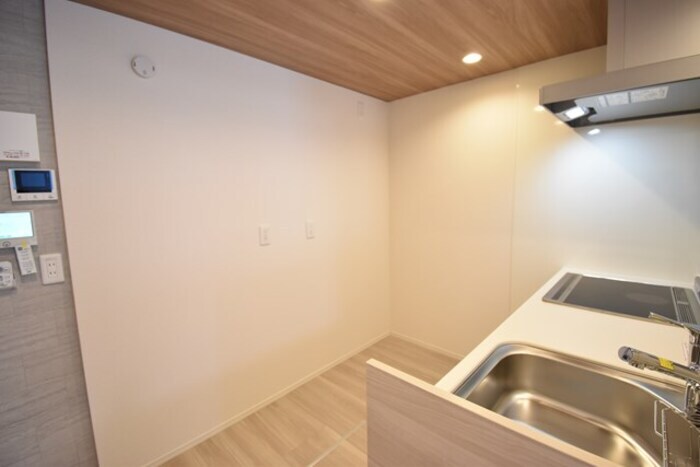 物件内観写真13　(キッチンスペース)