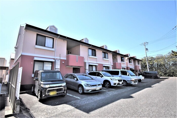 物件外観写真1　(建物外観)