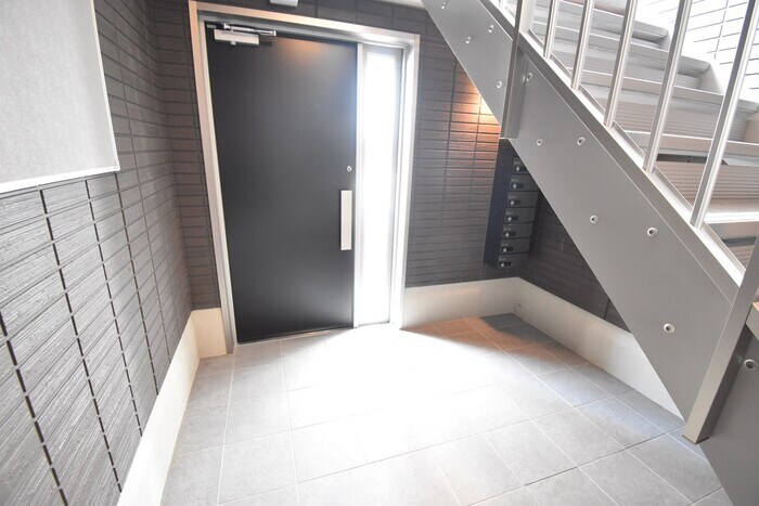 物件外観写真3　(ロビー)