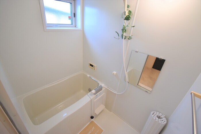 物件内観写真5　(浴室)