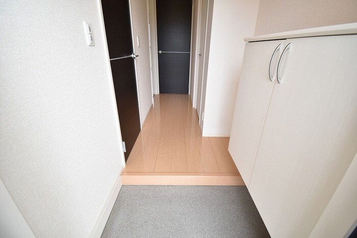 物件内観写真27　(廊下)