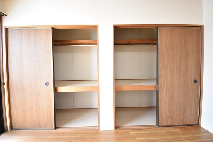 物件内観写真10　(物入)