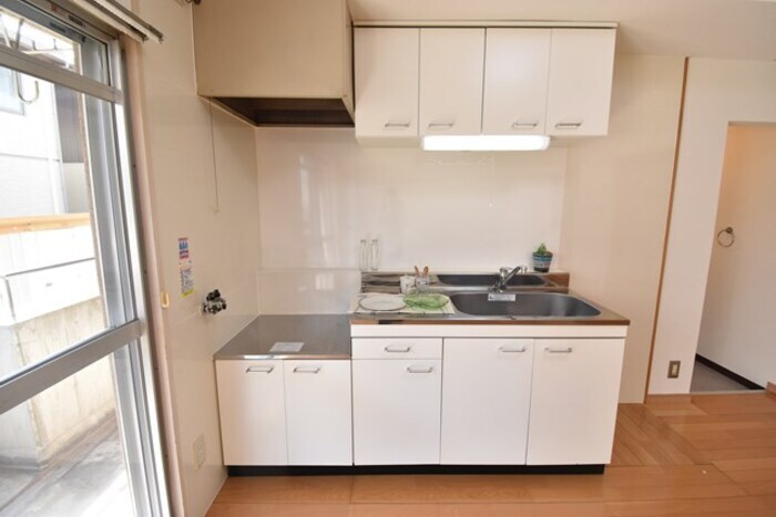 物件内観写真3　(キッチン)