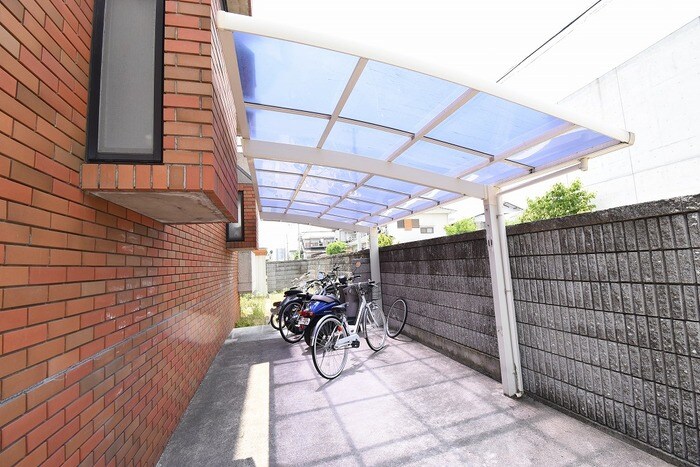 物件内観写真27　(駐輪場)