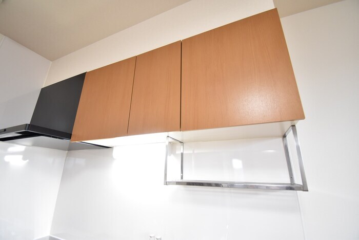 物件内観写真11　(キッチン吊戸棚)