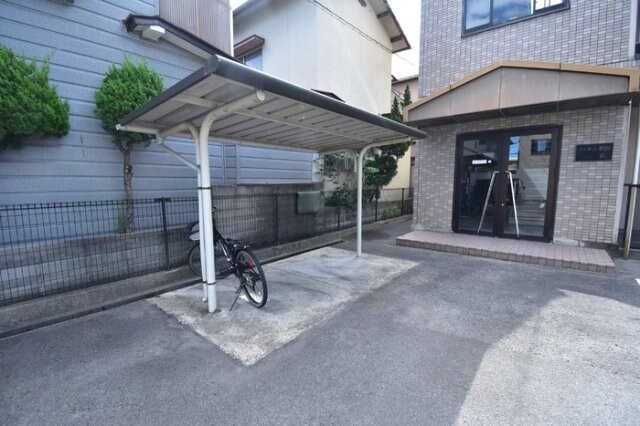 物件内観写真26　(駐輪場)