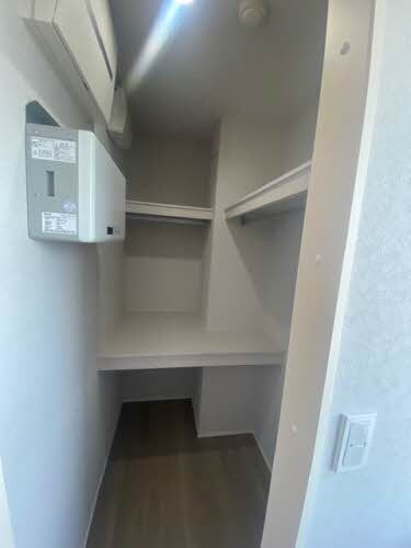 物件内観写真11　(バルビゾン花園 301号-10)