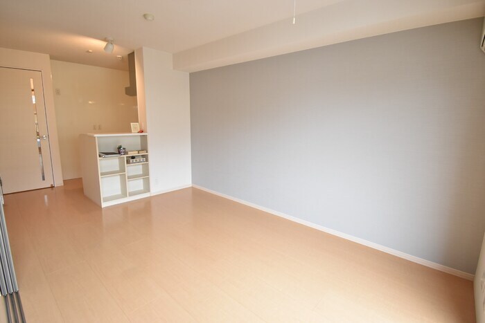 物件内観写真6　(ＬＤＫ１０．３帖)