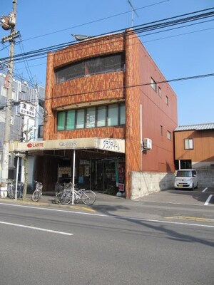 第6八十川ビル外観写真