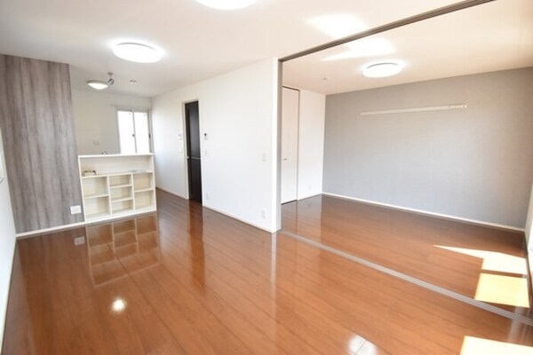 洋室(ＬＤＫ１２帖～洋室６帖)