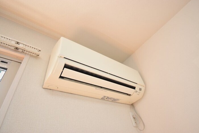 物件内観写真25　(備付エアコン)