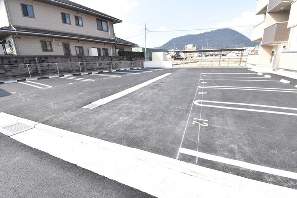 駐車場(駐車場)