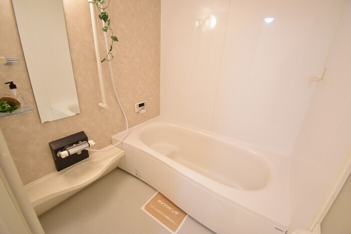 物件内観写真3　(浴室)