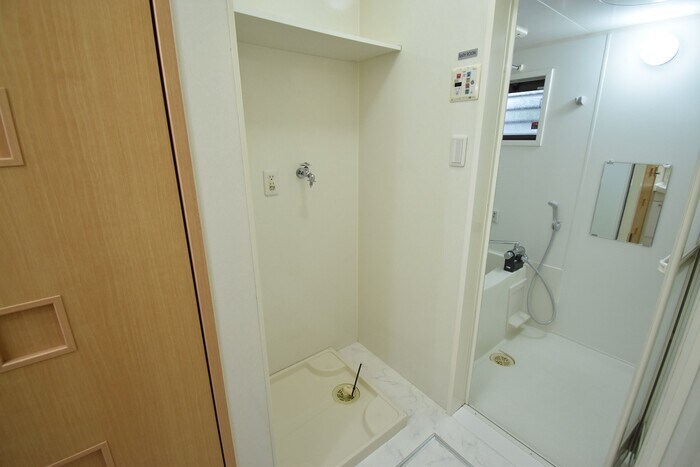 物件内観写真20　(浴室換気乾燥機)