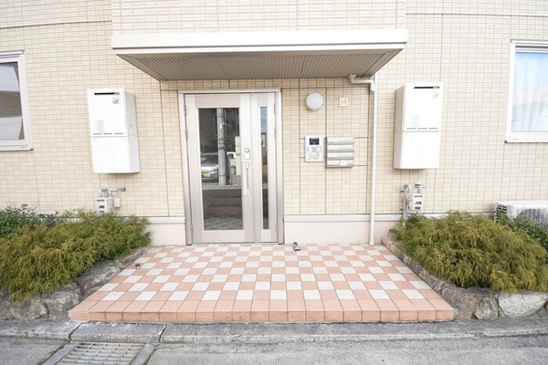 エントランス(エントランス)