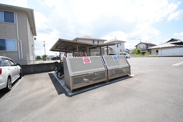 ゴミ置場
