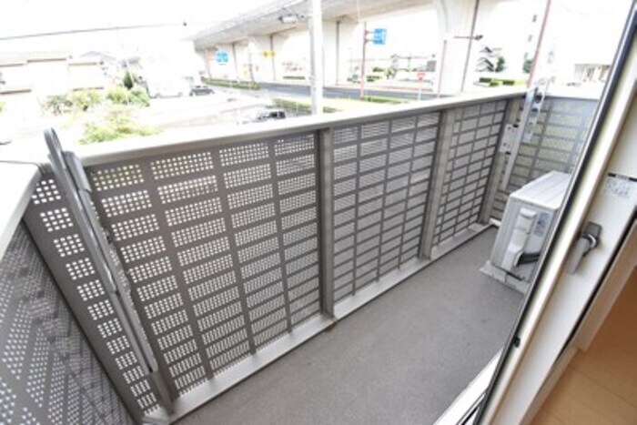 物件内観写真19　(バルコニー（２Ｆ）)