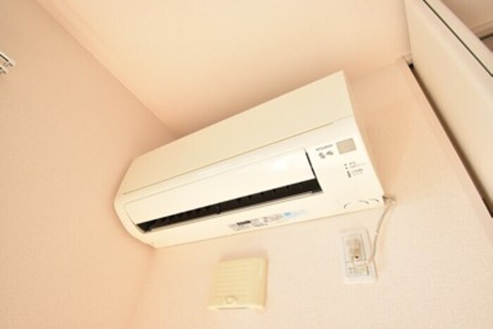 物件内観写真22　(備付エアコン（洋室）)