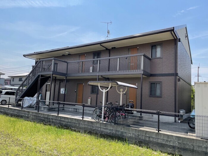 物件外観写真2　(北側外観)