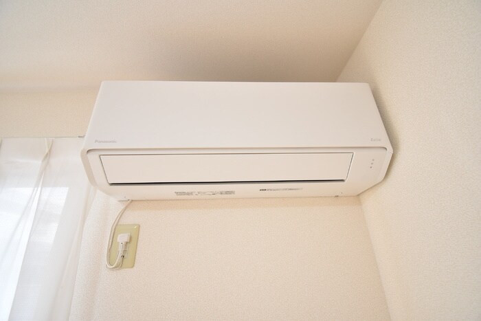 物件内観写真20　(備付エアコン（洋室）)