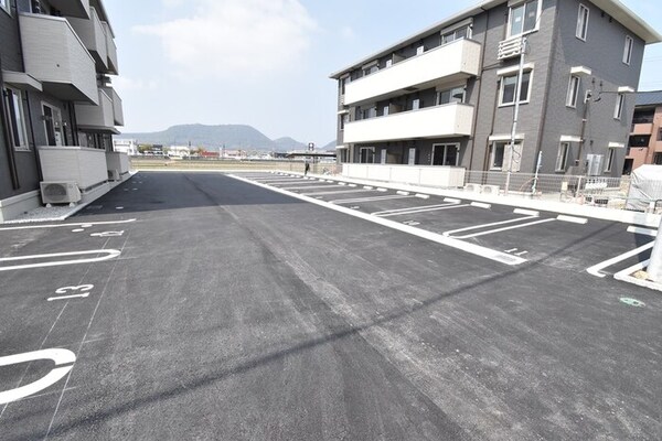 駐車場(駐車場)