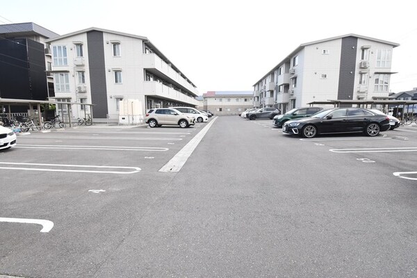 駐車場(駐車場)