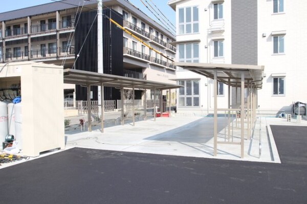 建物設備(駐輪場)
