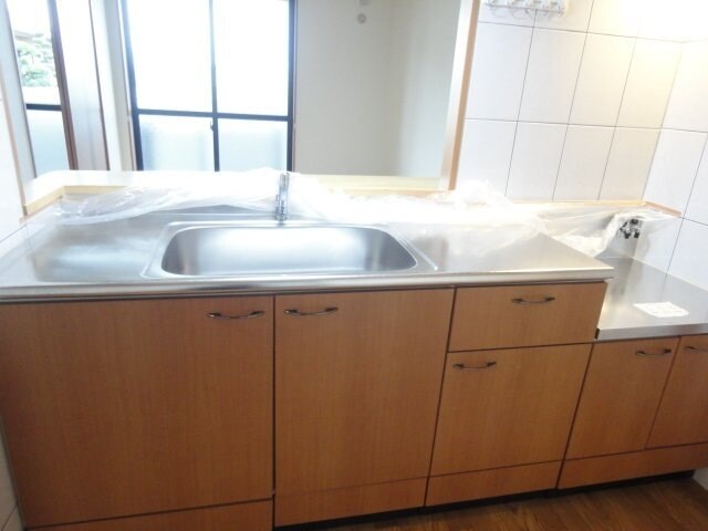 物件内観写真3　(キッチン)