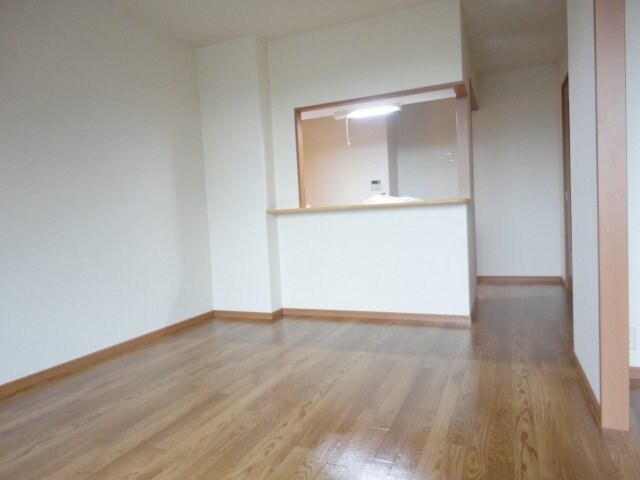 物件内観写真7　(リビング)