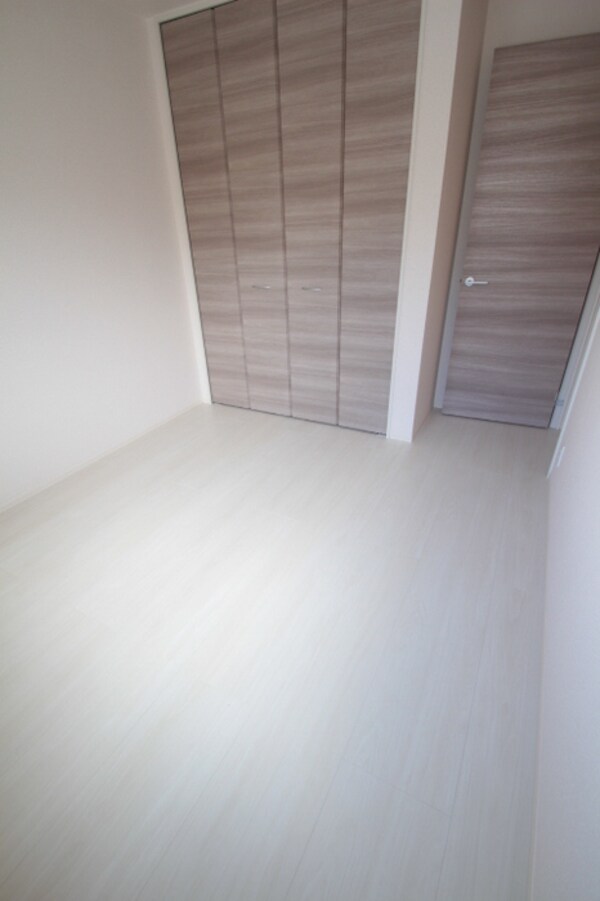 洋室(南側洋室5.2帖)