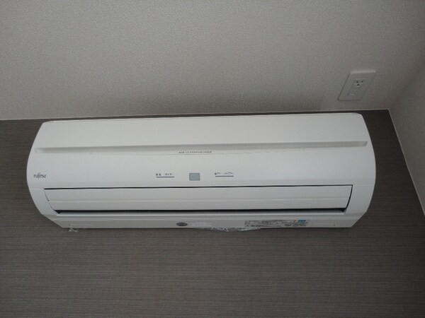 建物設備(エアコン)