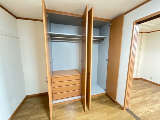 物件内観写真11　(クローゼット)