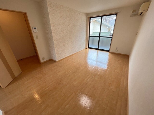 物件内観写真9　(リビング)