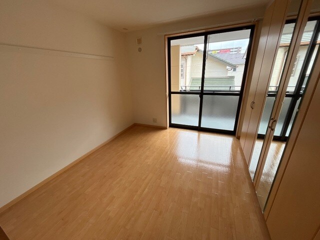 物件内観写真17　(洋室)