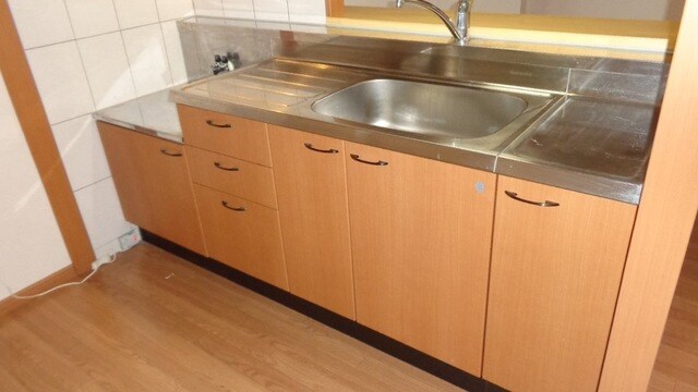 物件内観写真3　(キッチン)