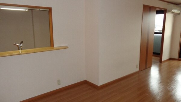 居室(リビング)