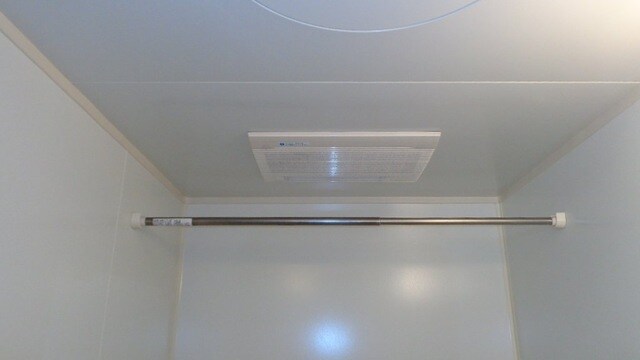 物件内観写真12　(浴室乾燥機)