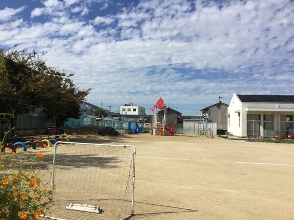 山田幼稚園 0.8km