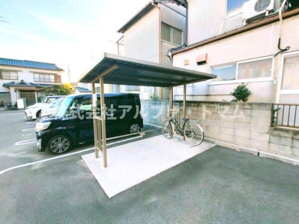 建物設備(駐輪場)