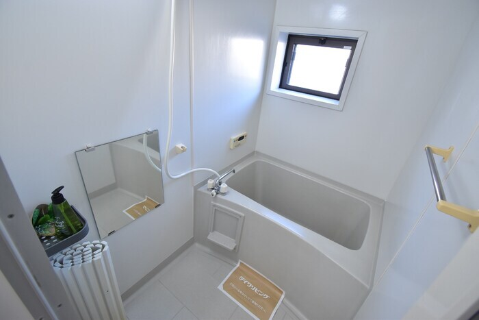 物件内観写真5　(浴室)