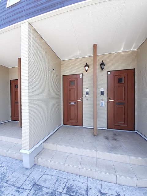 物件外観写真2　(その他共有部分)