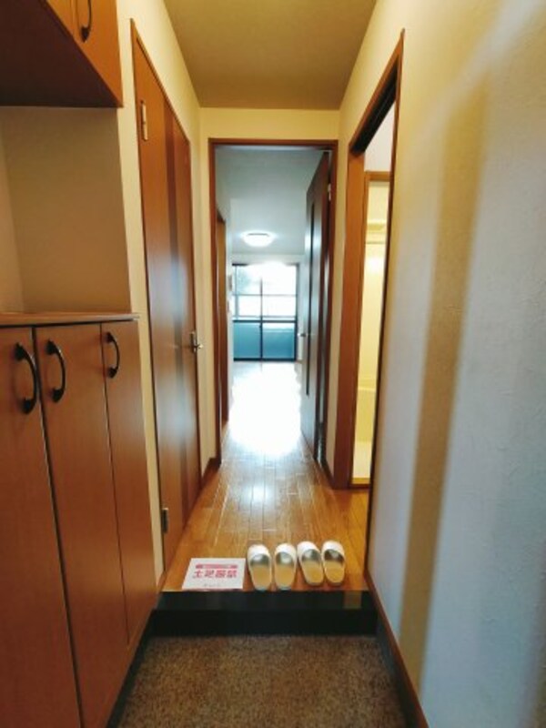玄関(玄関)